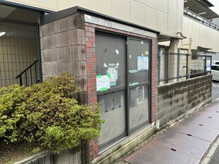 アドミール宝塚の物件外観写真